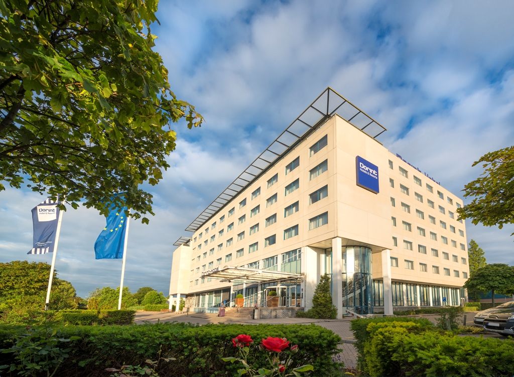 Ramada By Wyndham Amsterdam Airport Schiphol Hotel Badhoevedorp Exterior photo